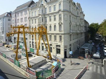 Wegen der U1-Verlängerung wird ein Teil der Strecke ab dem 7. Juli gesperrt. Wegen der U1-Verlängerung wird ein Teil der Strecke ab dem 7. Juli gesperrt.