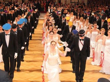 Beim WKR-Ball war das Tragen von Bundesheer-Uniformen ausdrücklich untersagt worden.