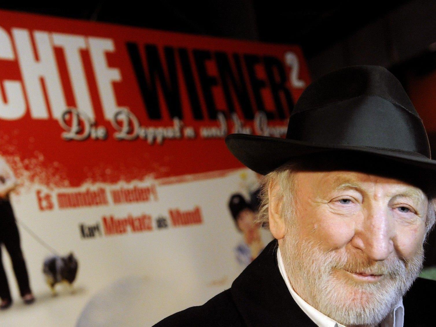 Karl Merkatz spielte in "Ein echter Wiener geht nicht unter" mit. Markenzeichen der Serie: der typische WIener Dialekt.