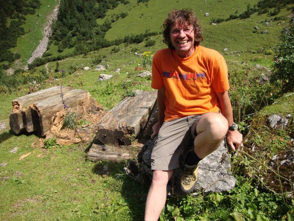 Theo Fritzsche in den heimischen Bergen auf der Sarotlahütte. Theo Fritzsche in den heimischen Bergen auf der Sarotlahütte.