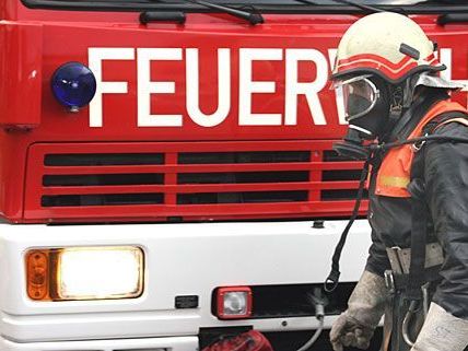 Die Feuerwehr rückte zu einem Brand in Liesing aus