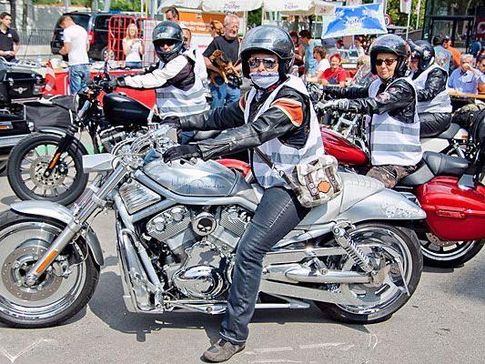 Großer Andrang beim Start der Harley Davidson Charity Tour am Freitag in Wien