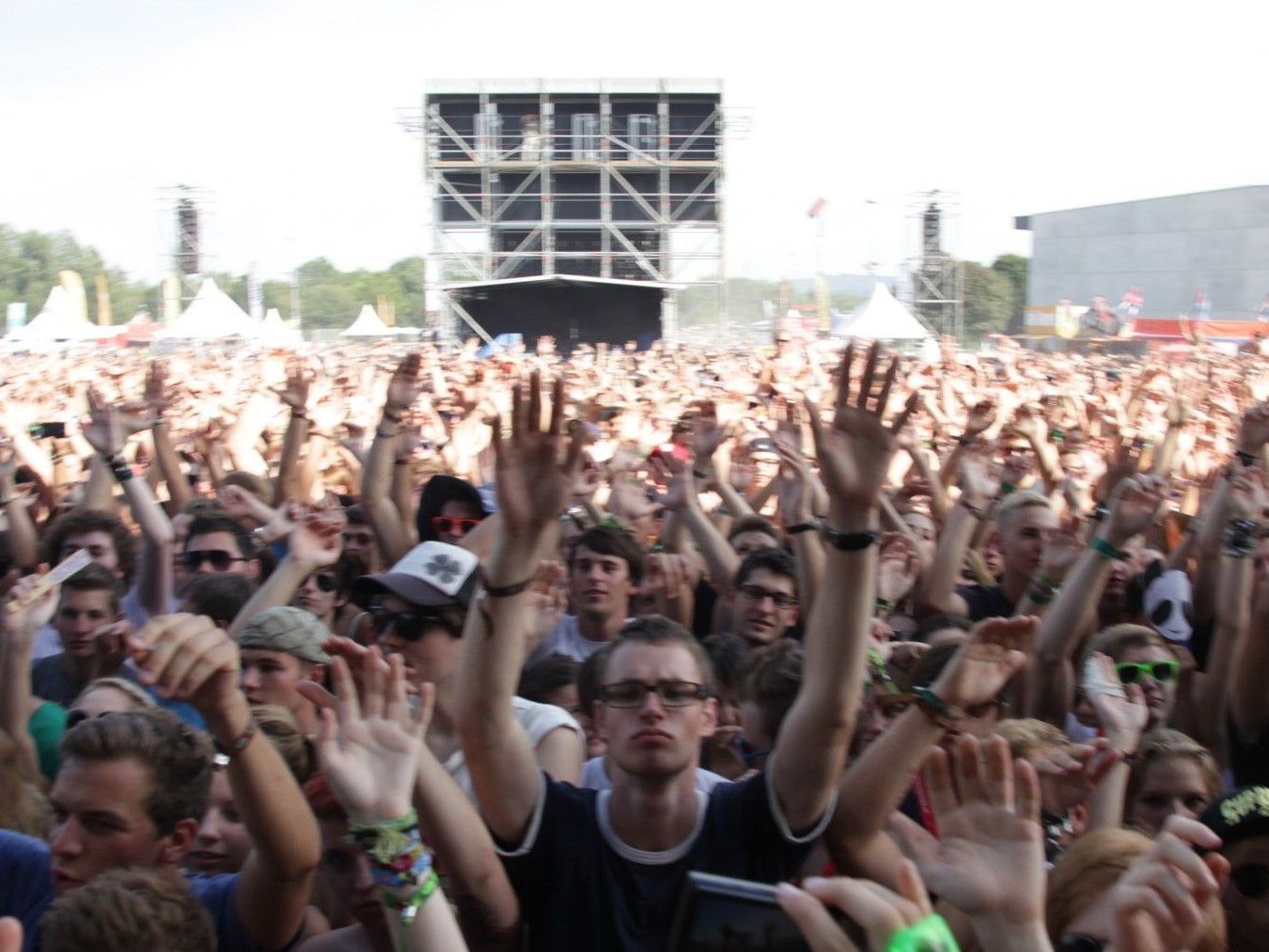 Wir berichten live vom 2. Tag am Frequency Festival 2012. Wir berichten live vom 2. Tag am Frequency Festival 2012.