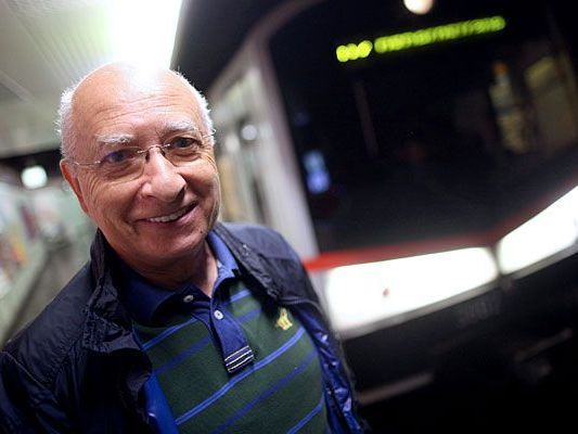 Der Mann hinter der Stimme der Wiener Linien: Franz Kaida Der Mann hinter der Stimme der Wiener Linien: Franz Kaida