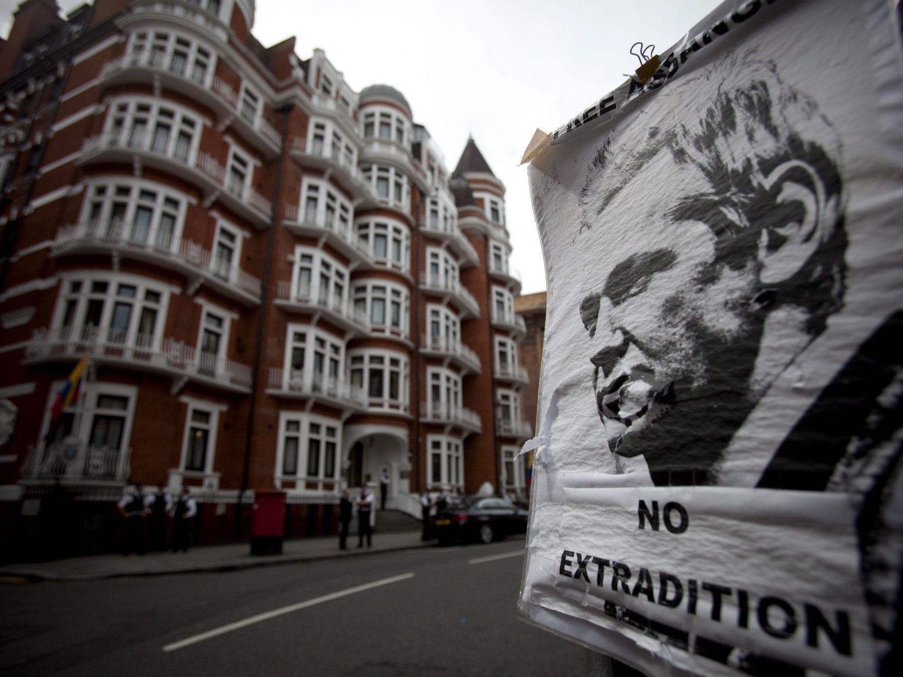 18 Monate hielt Julian Assange in Großbritannien Richter und Anwälte in Atem
