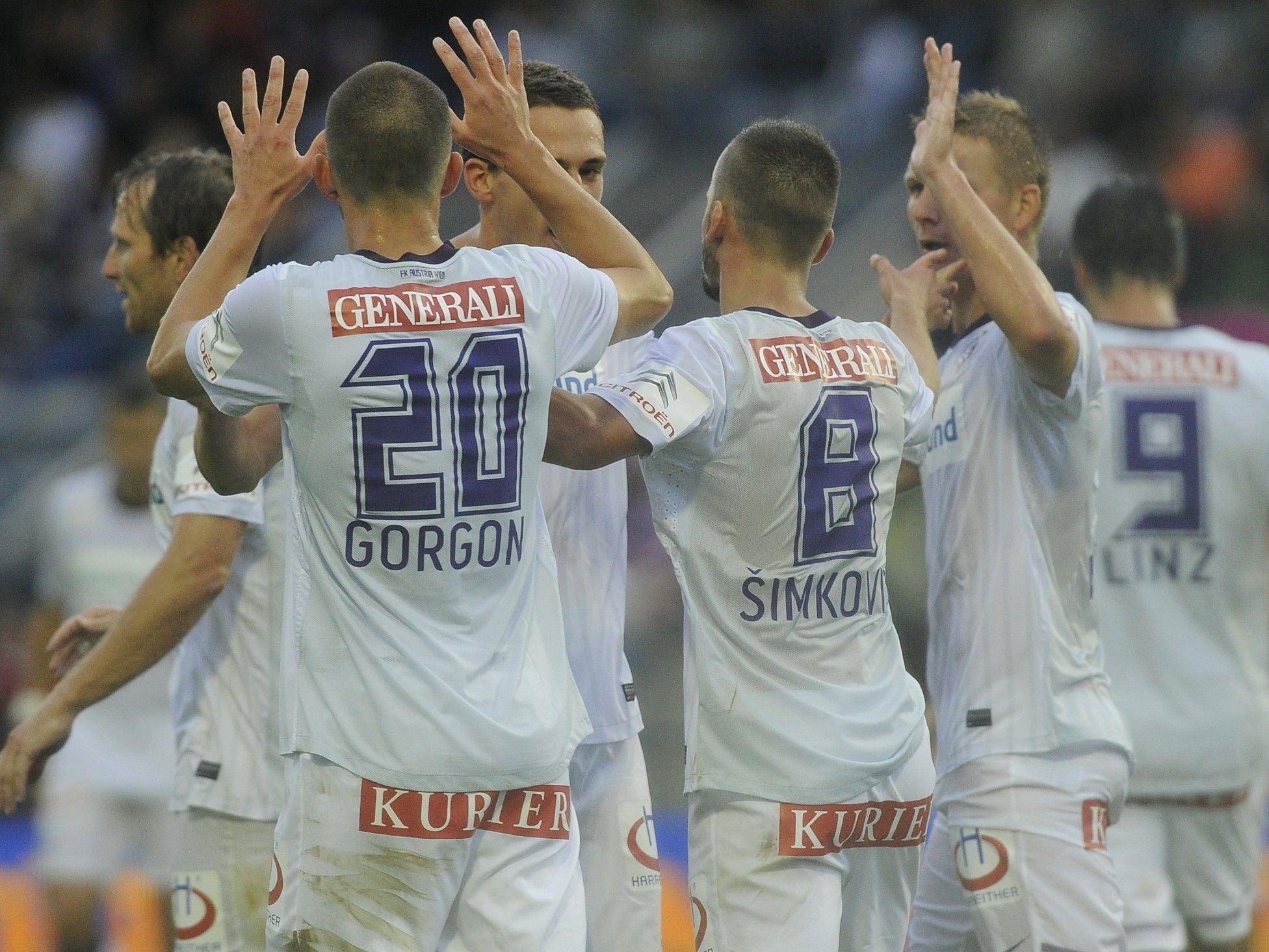 Wir berichten live vom Spiel FK Austria Wien gegen Admira in unserem Ticker. Wir berichten live vom Spiel FK Austria Wien gegen Admira in unserem Ticker.