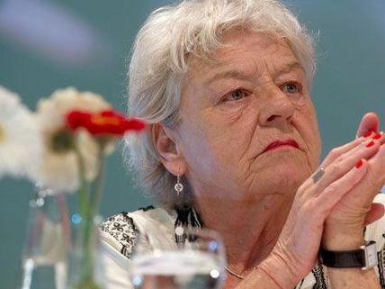 Frie Leysen wird ab 2014 für das Theaterprogramm bei den Wiener Festwochen verantwortlich sein. Frie Leysen wird ab 2014 für das Theaterprogramm bei den Wiener Festwochen verantwortlich sein.
