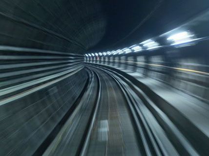 Wie verhält man sich in in einer Gefahrensituation in der U-Bahn? VIENNA.AT war beim Sicherheits-Workshop dabei.