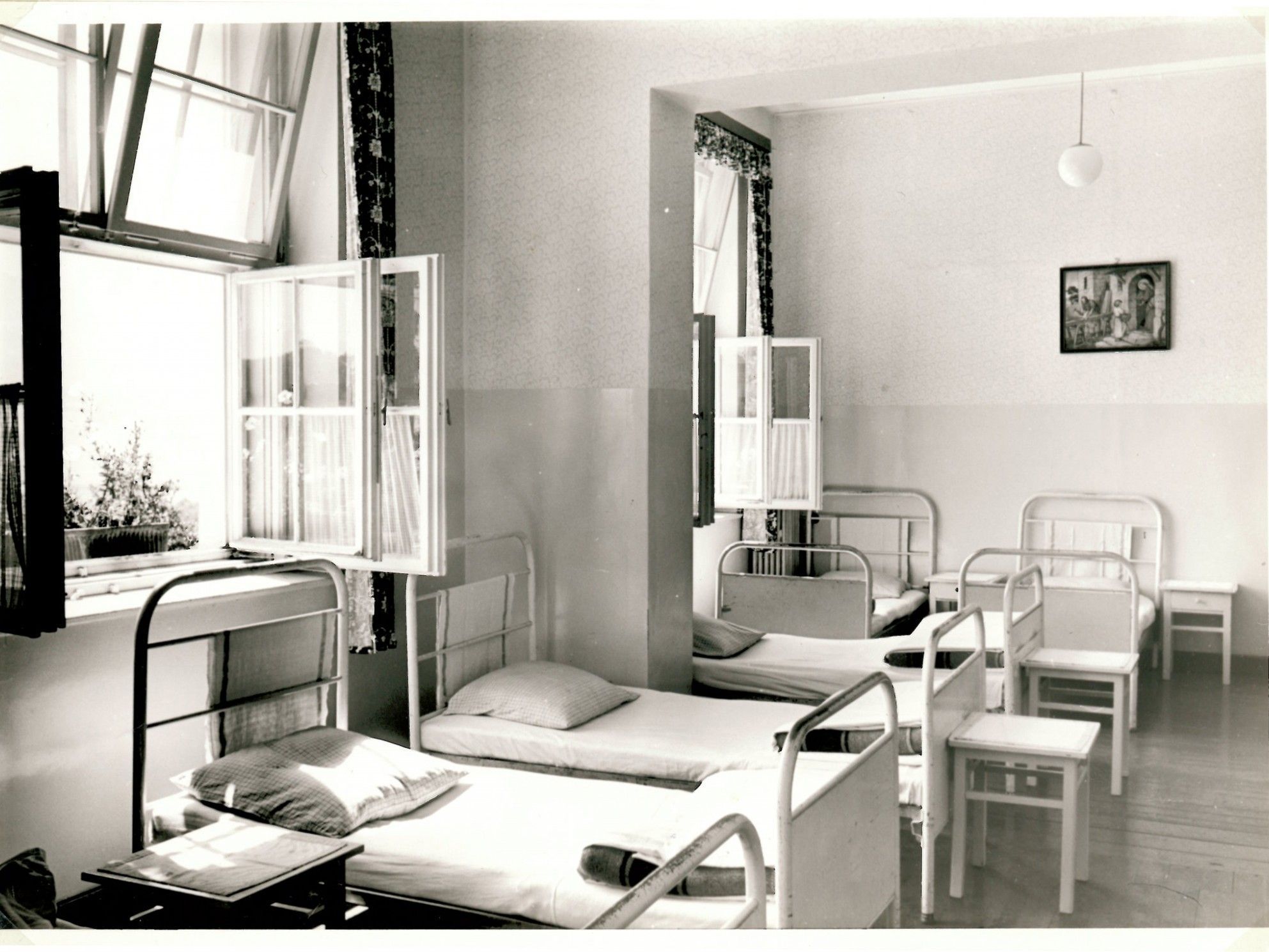 Betroffene mussten bis zur Erschöpfung in der Landwirtschaft arbeiten. Betroffene mussten bis zur Erschöpfung in der Landwirtschaft arbeiten.