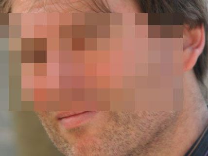 Die Polizei geht davon aus, dass Wirtschaftsanwalt Mag. Mag. Erich Rebasso entführt wurde. Die Polizei geht davon aus, dass Wirtschaftsanwalt Mag. Mag. Erich Rebasso entführt wurde.