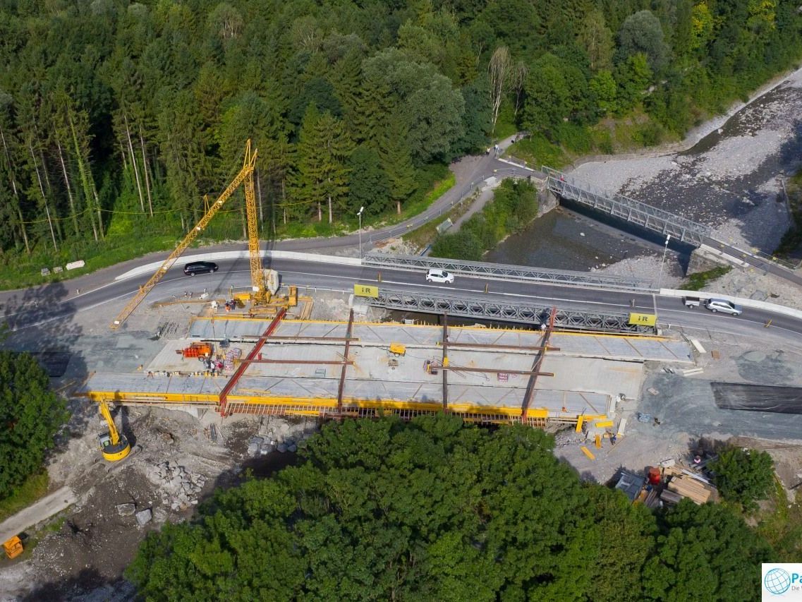 Großbau-Projekt in Röthis: Die neue Brücke über die Frutz Großbau-Projekt in Röthis: Die neue Brücke über die Frutz