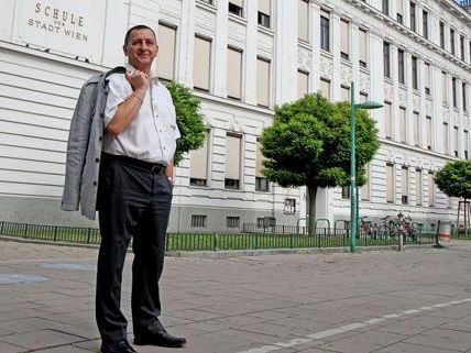 Die Schule am Leipziger Platz in Wien-Brigittenau wird seit 2008 saniert. Die Schule am Leipziger Platz in Wien-Brigittenau wird seit 2008 saniert.