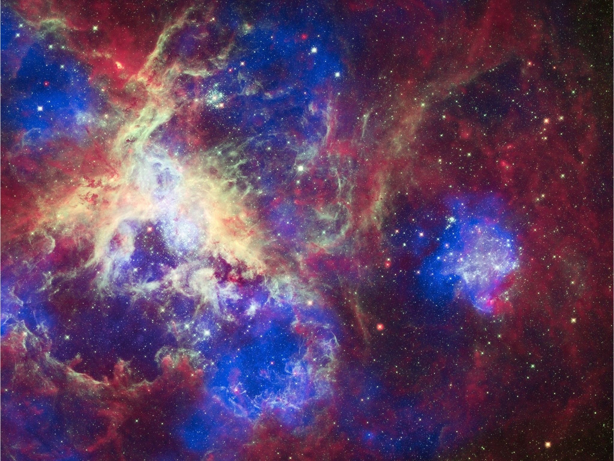 Der sogenannte "Tarantel-Nebel" in der Großen Magellanschen Wolke existiert demnach zumindest dreimal. Der sogenannte "Tarantel-Nebel" in der Großen Magellanschen Wolke existiert demnach zumindest dreimal.