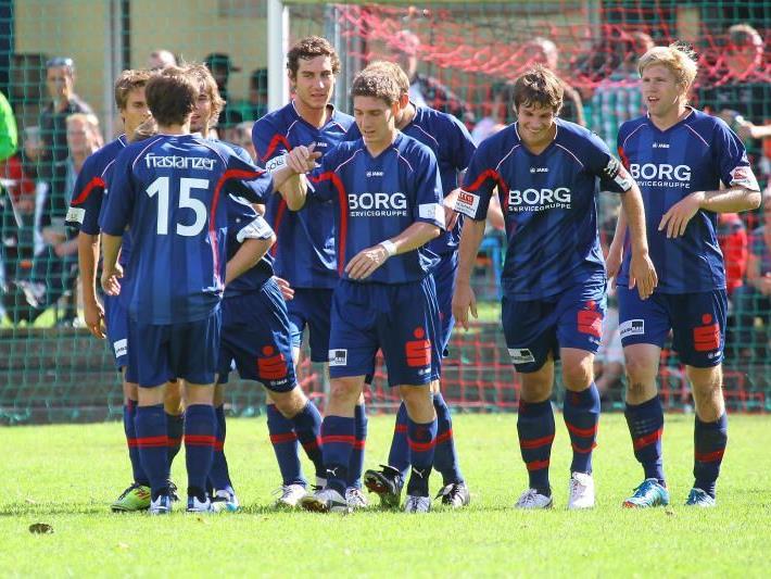 FC Nenzing jubelt über den ersten Saisonsieg gegen Röthis.