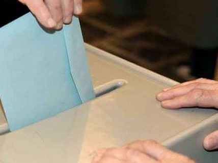 Bei Bezirksvertretungswahlen soll künftig die 5-Prozent-Hürde für ein Mandat herrschen. Bei Bezirksvertretungswahlen soll künftig die 5-Prozent-Hürde für ein Mandat herrschen.