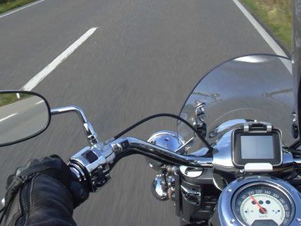 23-jähriger Biker schwebt nach Unfall in Lebensgefahr 23-jähriger Biker schwebt nach Unfall in Lebensgefahr