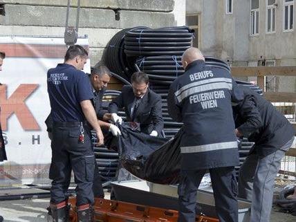 56-Jähriger tot in Baugrube in Hernals gefunden: Fremdverschulden wird ausgeschlossen