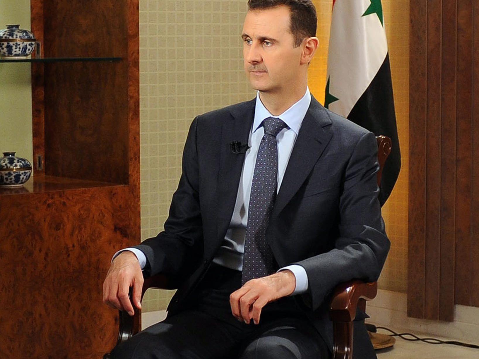 Assad gibt sich von den Forderungen des Auslandes unbeeindruckt.