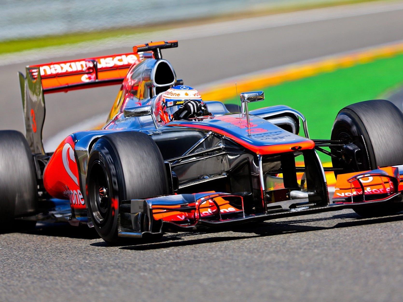 Jenson Button gewinnt in Spa sein zweites Rennen in dieser Saison.
