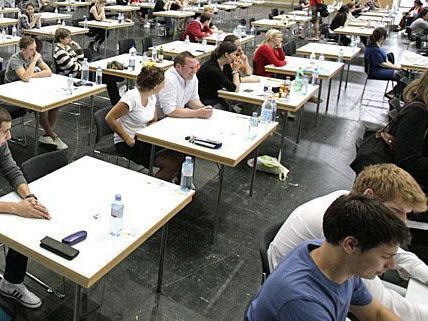 Der angedrohte Protest gegen die Gender-Auswertung beim Medizinstudiums-Eignungstest war erfolgsreich. Der angedrohte Protest gegen die Gender-Auswertung beim Medizinstudiums-Eignungstest war erfolgsreich.