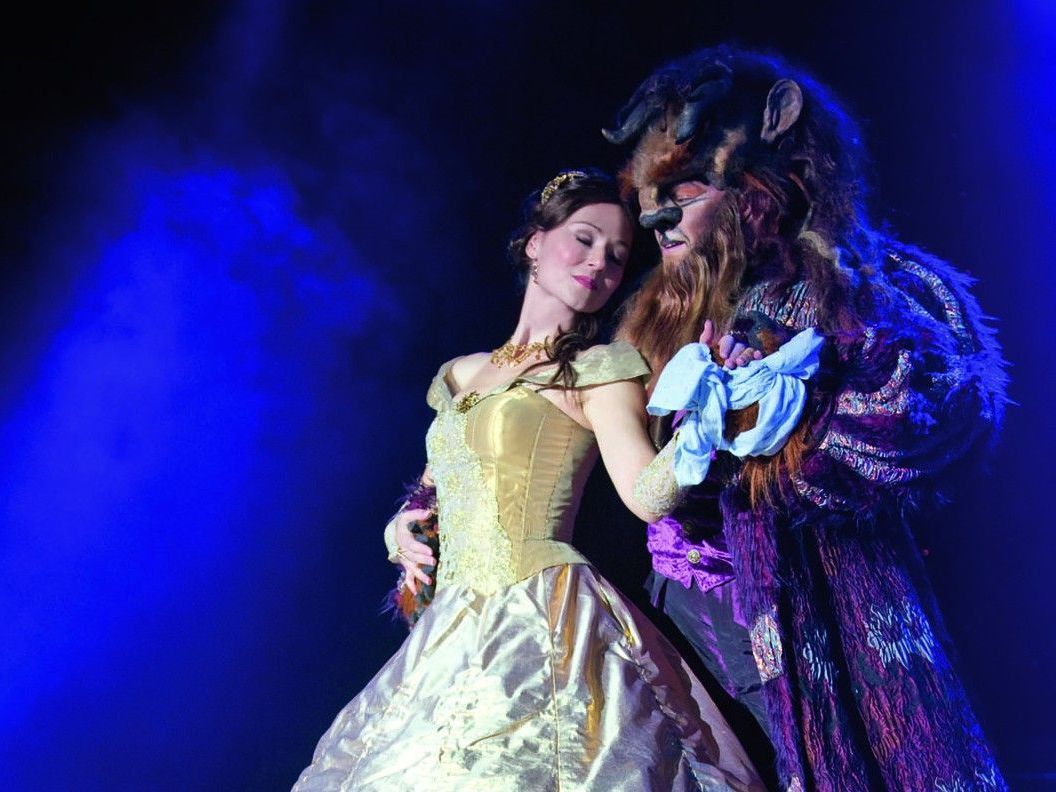 Wir verlosen 2x2 Tickets für "Die Schöne und das Biest" am 29. November in der Wiener Stadthalle. Wir verlosen 2x2 Tickets für "Die Schöne und das Biest" am 29. November in der Wiener Stadthalle.