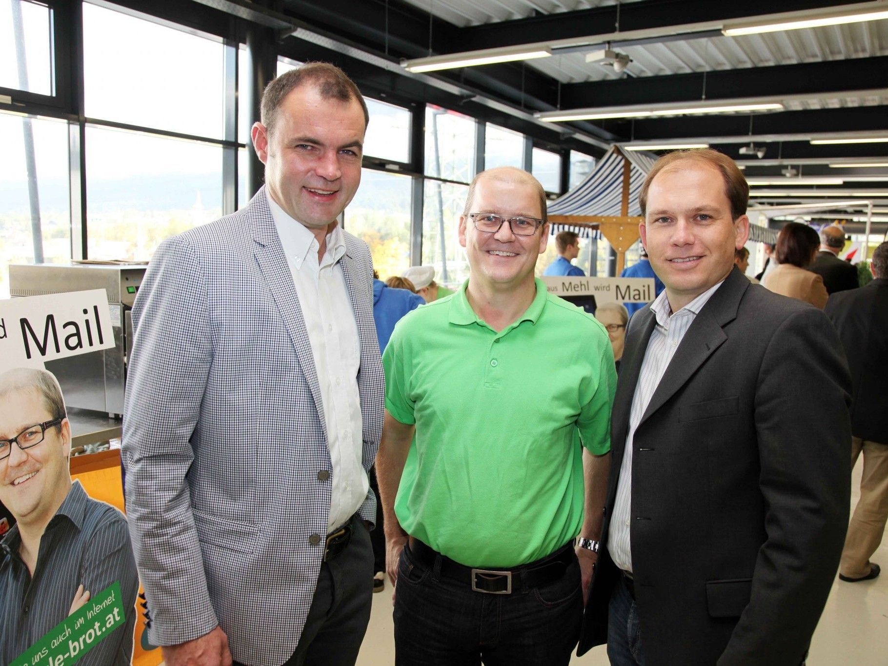 Die „Zone L“-Vorstände Martin Wagner und Wilfried Begle mit Bürgermeister Peter Neier (v. l.). Die „Zone L“-Vorstände Martin Wagner und Wilfried Begle mit Bürgermeister Peter Neier (v. l.).