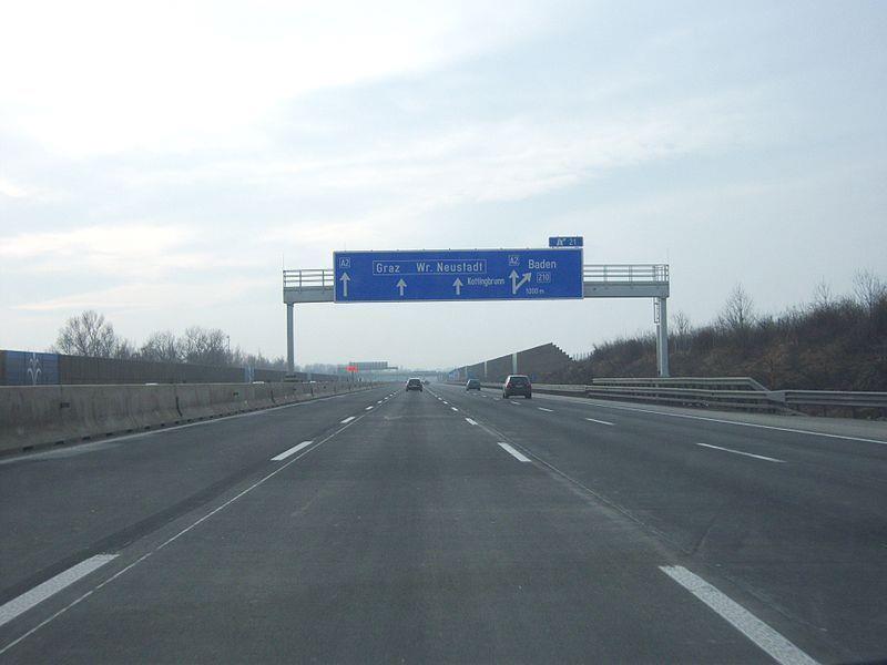 Durchgehend vierspurig ist die A2 nach dem Ausbau im Bereich baden-Kottingbrunn.
