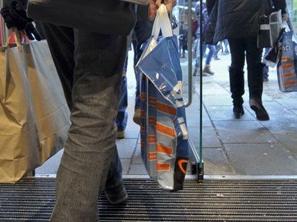 Wohnprojekt beim Auhof-Center: Wohnen beim Supermarkt soll in Wien künftig gefördert werden Wohnprojekt beim Auhof-Center: Wohnen beim Supermarkt soll in Wien künftig gefördert werden