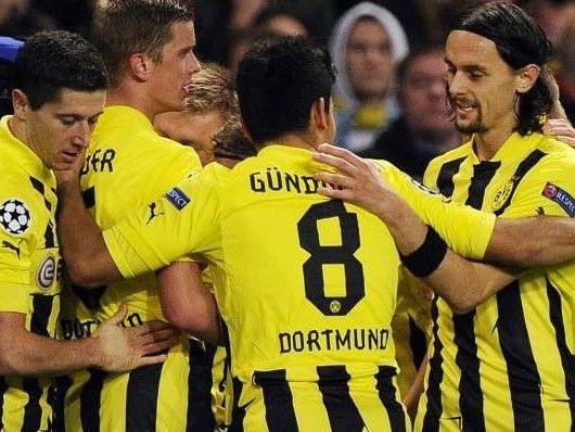 Dortmund jubelt: Der BVB ist erster in der Fan-Tabelle. Dortmund jubelt: Der BVB ist erster in der Fan-Tabelle.