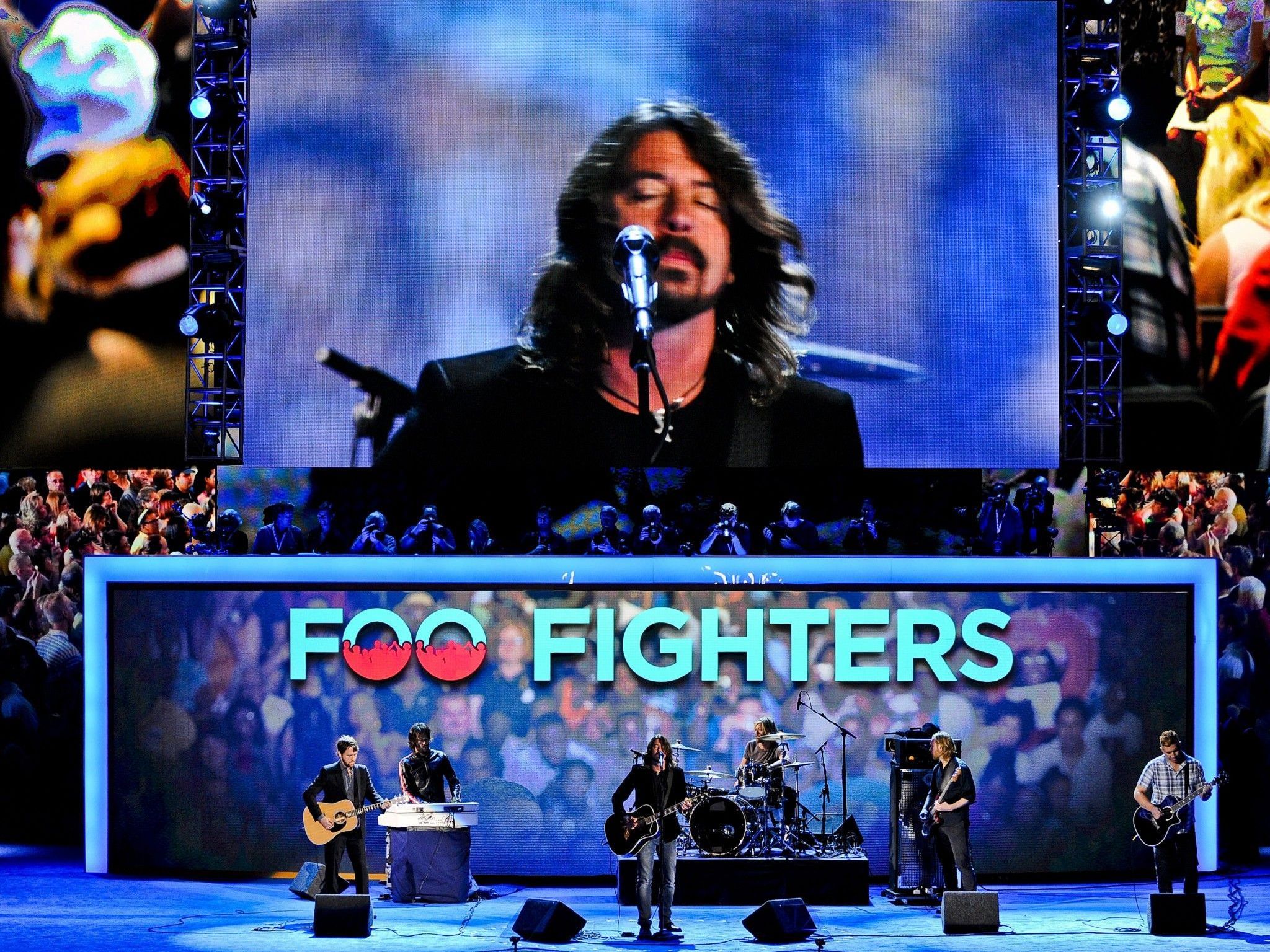 Frontman Dave Grohl beruhigt: "Ich kann diese Band nicht aufgeben." Frontman Dave Grohl beruhigt: "Ich kann diese Band nicht aufgeben."