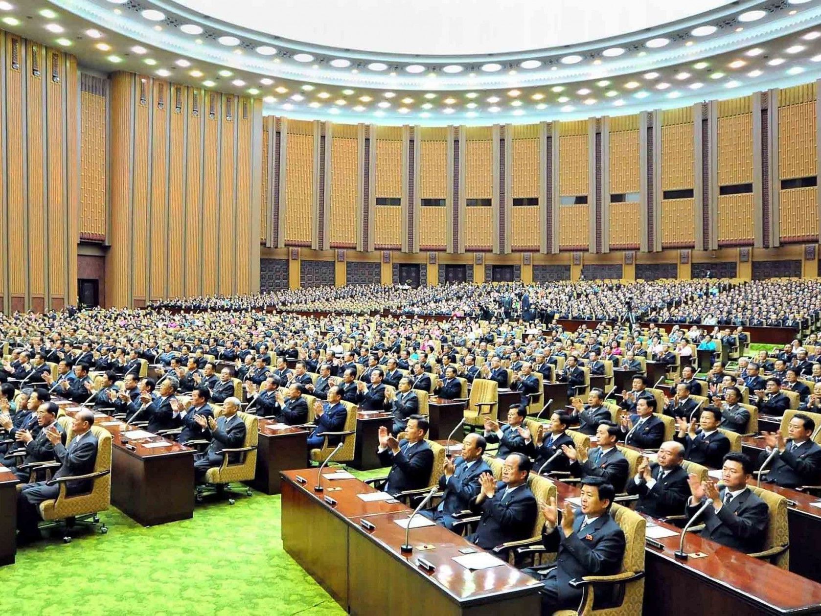 Das Nordkoreanische Parlament. Das Nordkoreanische Parlament.