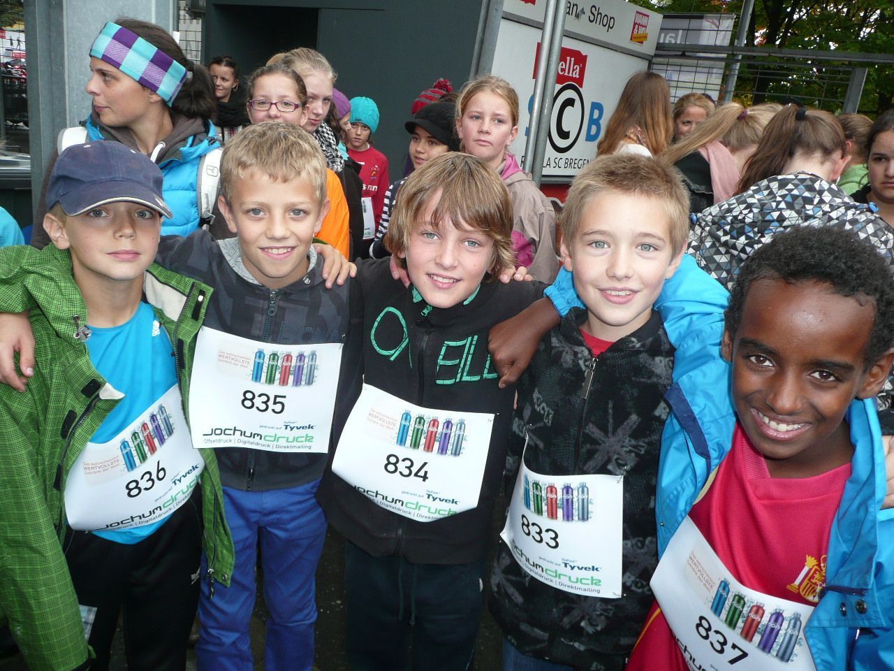 Auch Marco, Jakob, Damian, Simon und Marc liefen für den guten Zweck. Auch Marco, Jakob, Damian, Simon und Marc liefen für den guten Zweck.