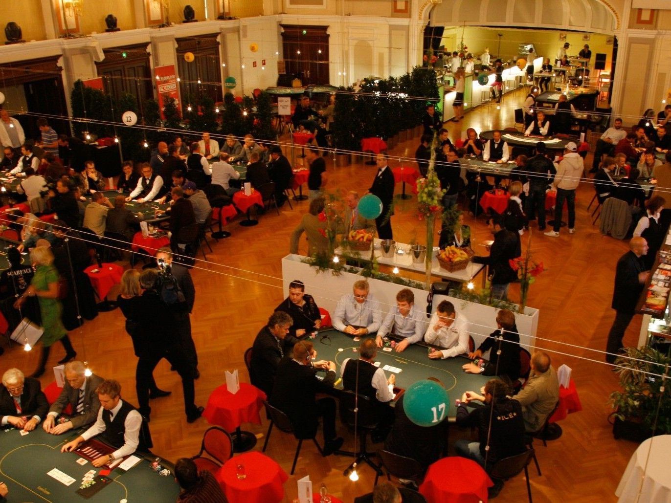 Am 25. Oktober 2012 startet die Poker-Europameisterschaft. Am 25. Oktober 2012 startet die Poker-Europameisterschaft.
