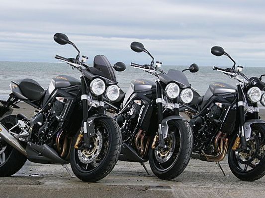 Weltweit müssen 59.091 Triumph-Motorräder zurück in die Werkstätten. Weltweit müssen 59.091 Triumph-Motorräder zurück in die Werkstätten.
