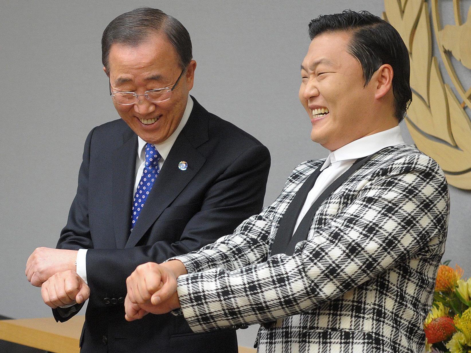 Der UN-Generalsekretär versucht sich im neuen Mode-Tanz