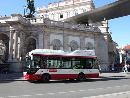 In Wien fährt bereits der erste Elektrobus von Siemens.