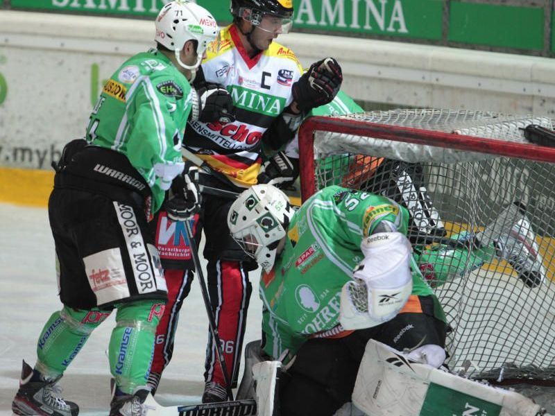 EHC Bregenzerwald fordert im Ländlederby in Dornbirn den Kontrahenten EHC Lustenau. EHC Bregenzerwald fordert im Ländlederby in Dornbirn den Kontrahenten EHC Lustenau.