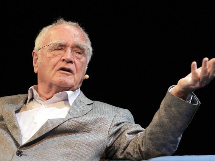 Autor ließ Tagebuch bei Fahrt von Innsbruck im Zug liegen Autor ließ Tagebuch bei Fahrt von Innsbruck im Zug liegen