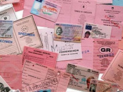 Viele Fragen zum Thema Führerschein. Viele Fragen zum Thema Führerschein.