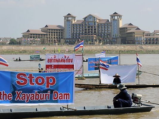 V.a. in Thailand gibt es Proteste gegen den Damm V.a. in Thailand gibt es Proteste gegen den Damm