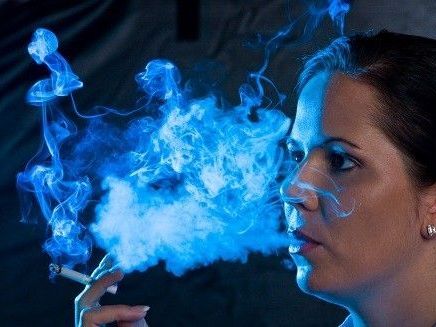 Der Lebensstil wirkt sich sowohl auf den Körper als auch auf den Geist aus. Der Lebensstil wirkt sich sowohl auf den Körper als auch auf den Geist aus.