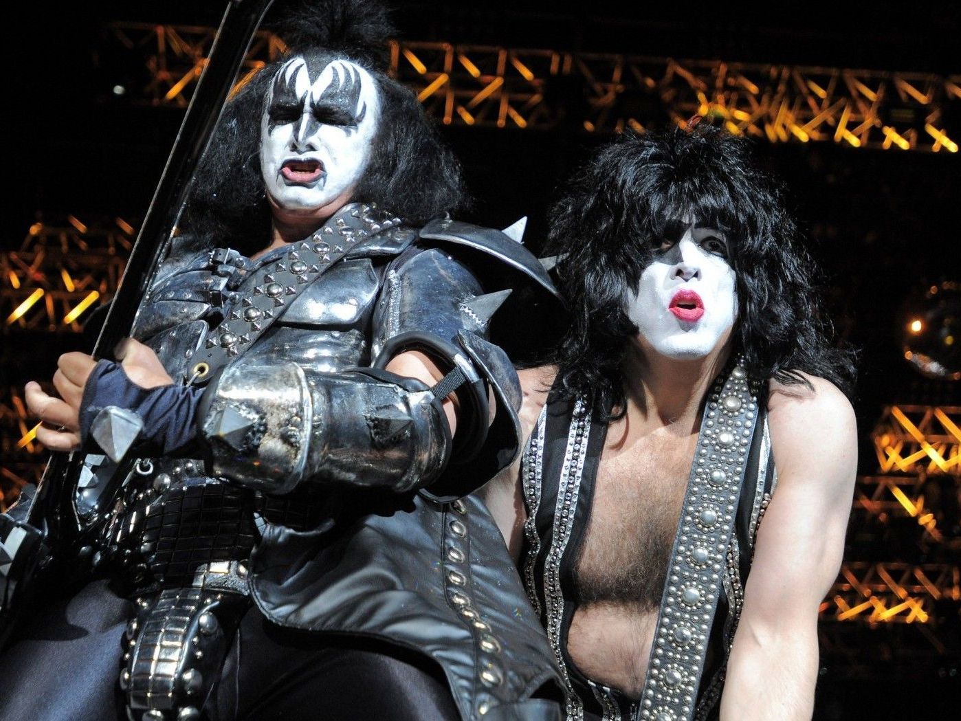 Am Nova Rock 2013 werden unter anderem Kiss, HIM, Volbeat und Rammstein auftreten. Am Nova Rock 2013 werden unter anderem Kiss, HIM, Volbeat und Rammstein auftreten.