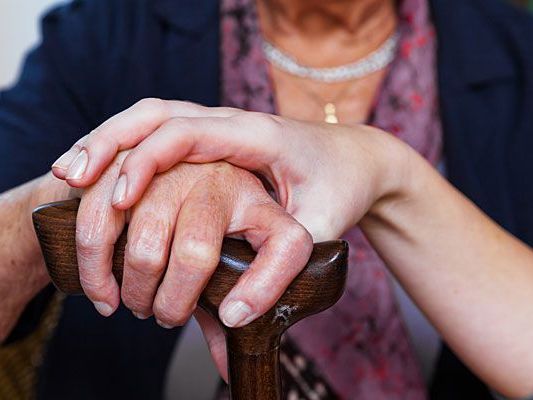 Pensionistin im 20. Bezirk in eigener Wohnung ausgeraubt Pensionistin im 20. Bezirk in eigener Wohnung ausgeraubt