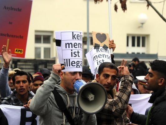 Die Asylwerber beim Protestmarsch nach Wien