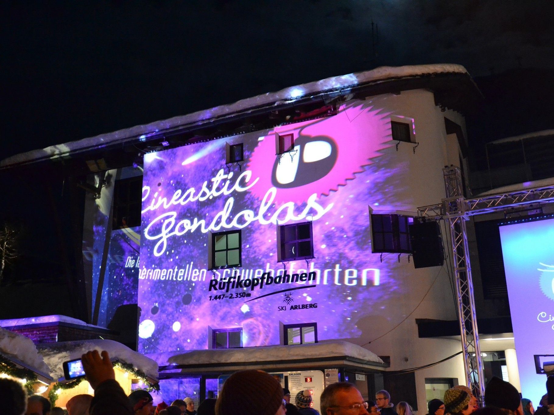 Gondelkino, Visual Arts und DJs am 8. Dezember in der Rüfikopfbahn Gondelkino, Visual Arts und DJs am 8. Dezember in der Rüfikopfbahn