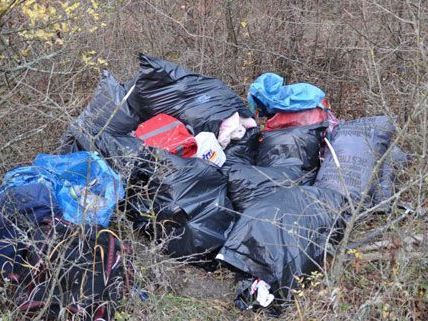 In Müllsäcken war das Diebesgut in Langenzersdorf verpackt gewesen. In Müllsäcken war das Diebesgut in Langenzersdorf verpackt gewesen.