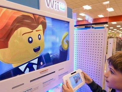 Die Wii U will mit ihrem neuen GamePad in die großen Fußstapfen des Vorgängers treten. Die Wii U will mit ihrem neuen GamePad in die großen Fußstapfen des Vorgängers treten.