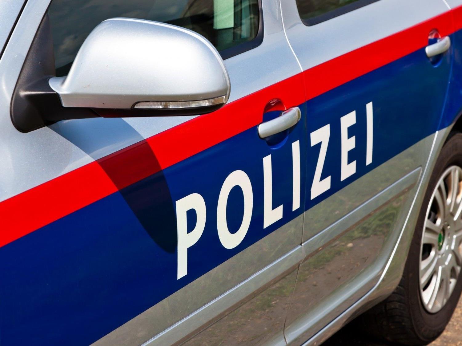 Vier Jugendlcihe wurden von Unbekannten im Wiener Prater überfallen.