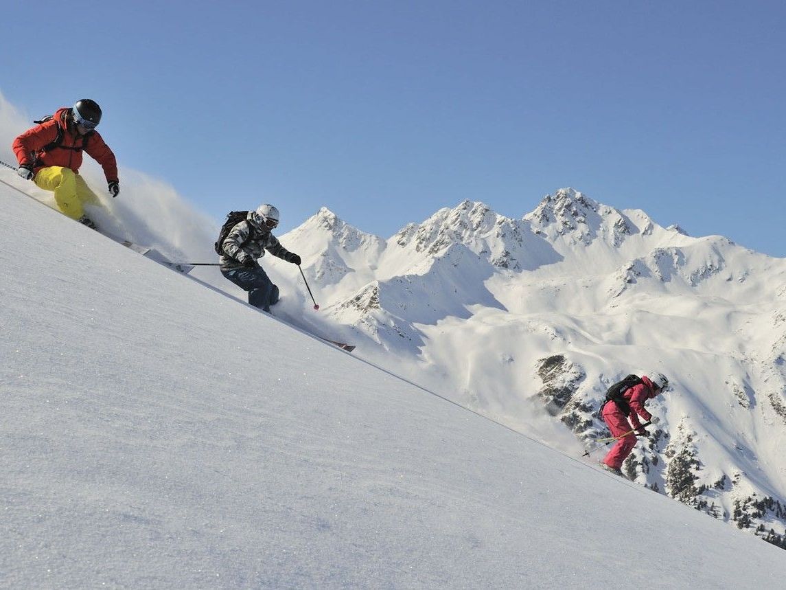 Das Skigebiet Serfaus-Fiss-Ladis ist zum "Best Ski Resort 2012" gekürt worden. Das Skigebiet Serfaus-Fiss-Ladis ist zum "Best Ski Resort 2012" gekürt worden.