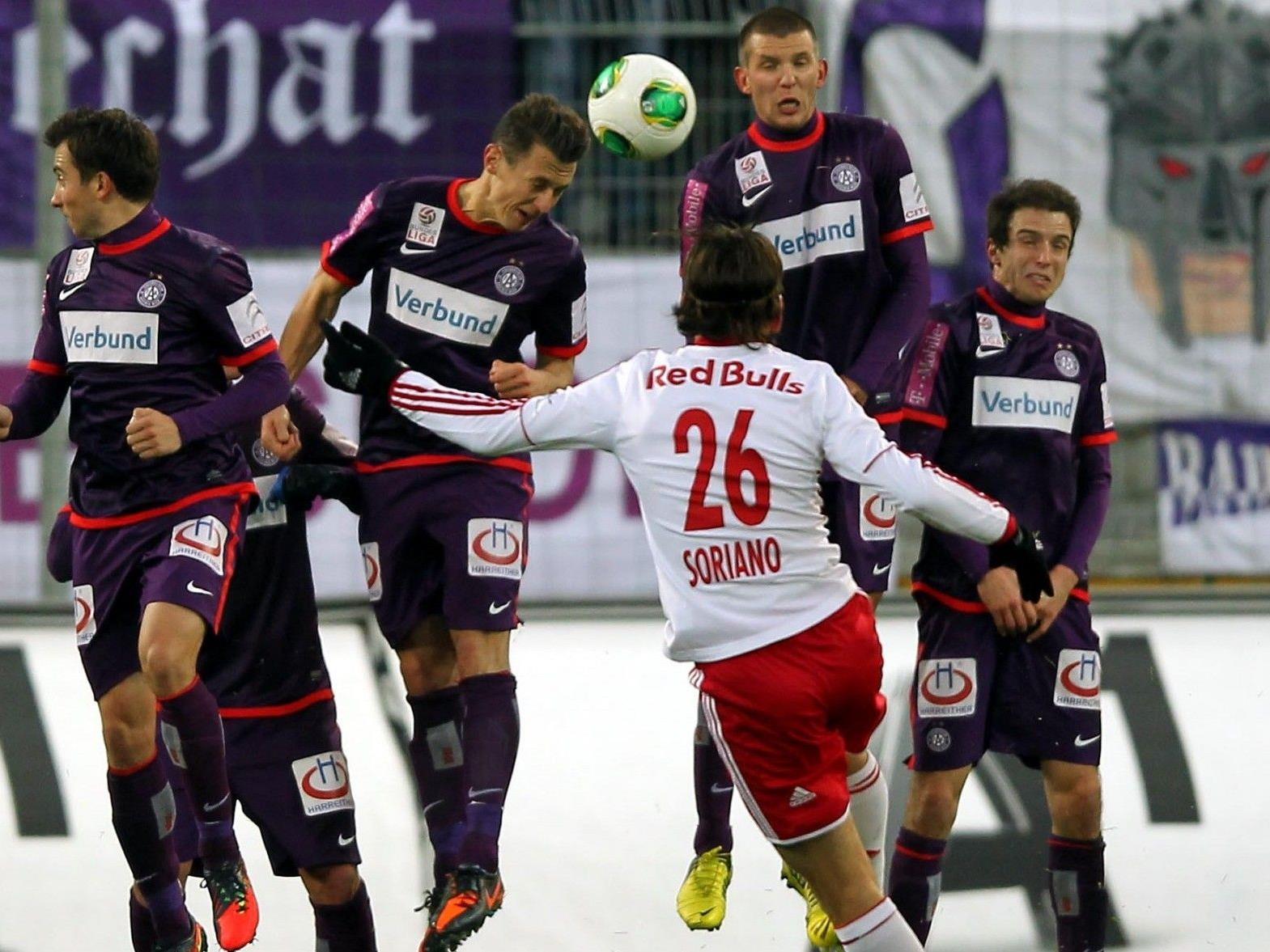 Die Austria Wien spielt gegen den RB Salzburg in Wien unentschieden